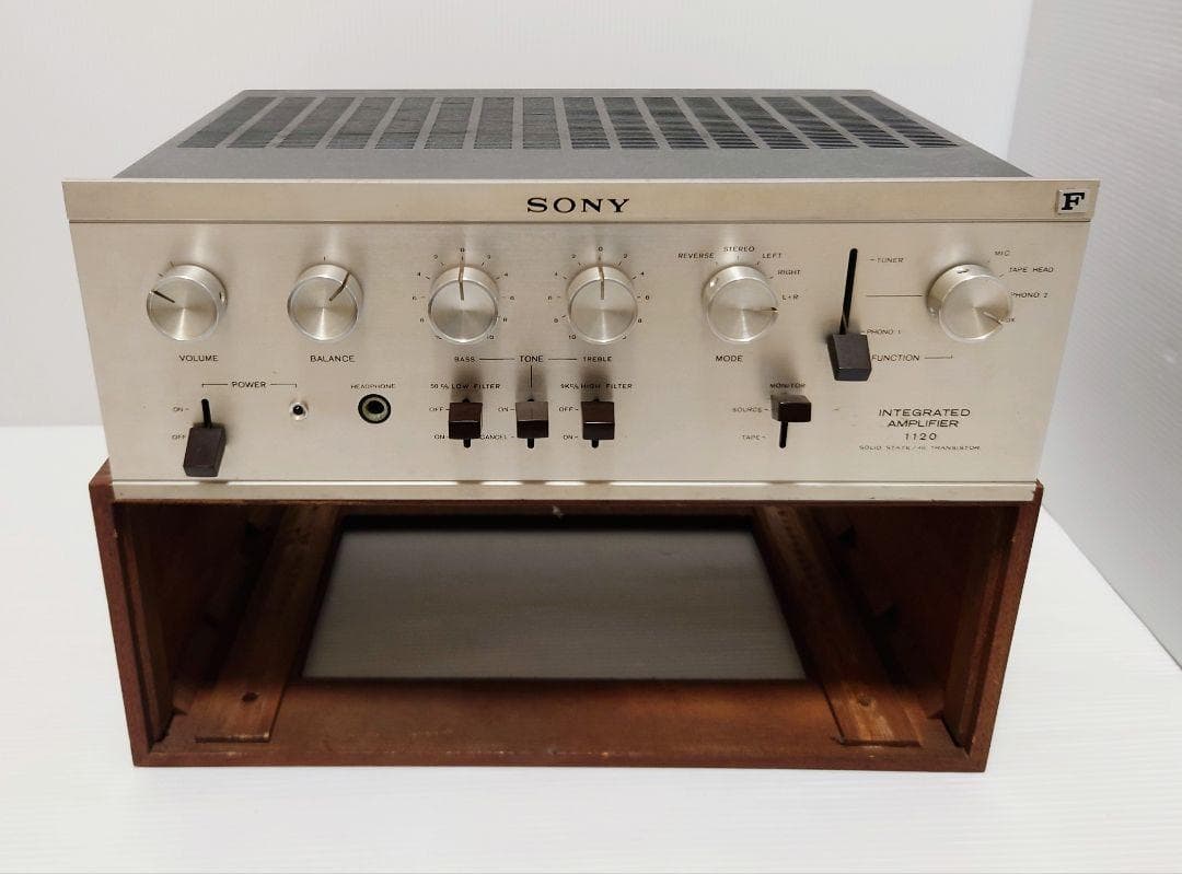 ソニー SONY プリメインアンプ TA-1120A ウッドケース付 ジャンク
