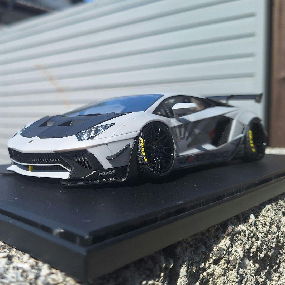 アオシマ1/24 ムルシエラゴ アヴェンタドール 零戦(専用品)