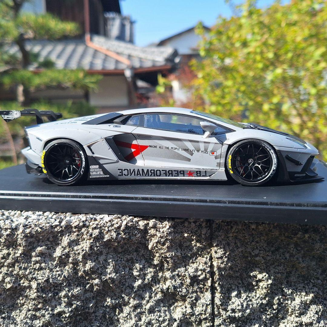 アオシマ1/24 ムルシエラゴ アヴェンタドール 零戦(専用品)