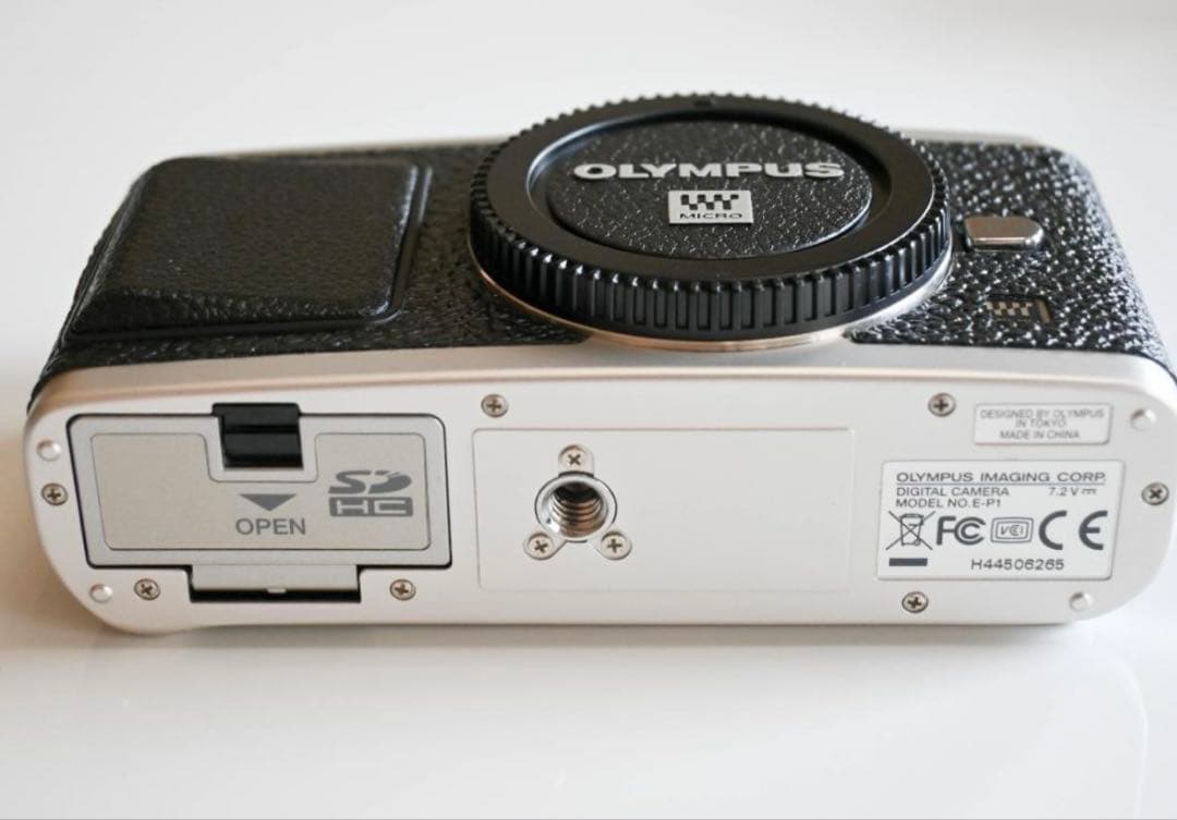 OLYMPUS PEN E-P1 美品