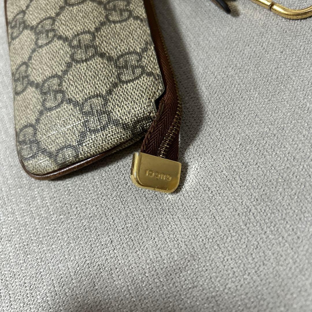 【値下げ中】Gucci GGパターン キーケース キーチェーン付き