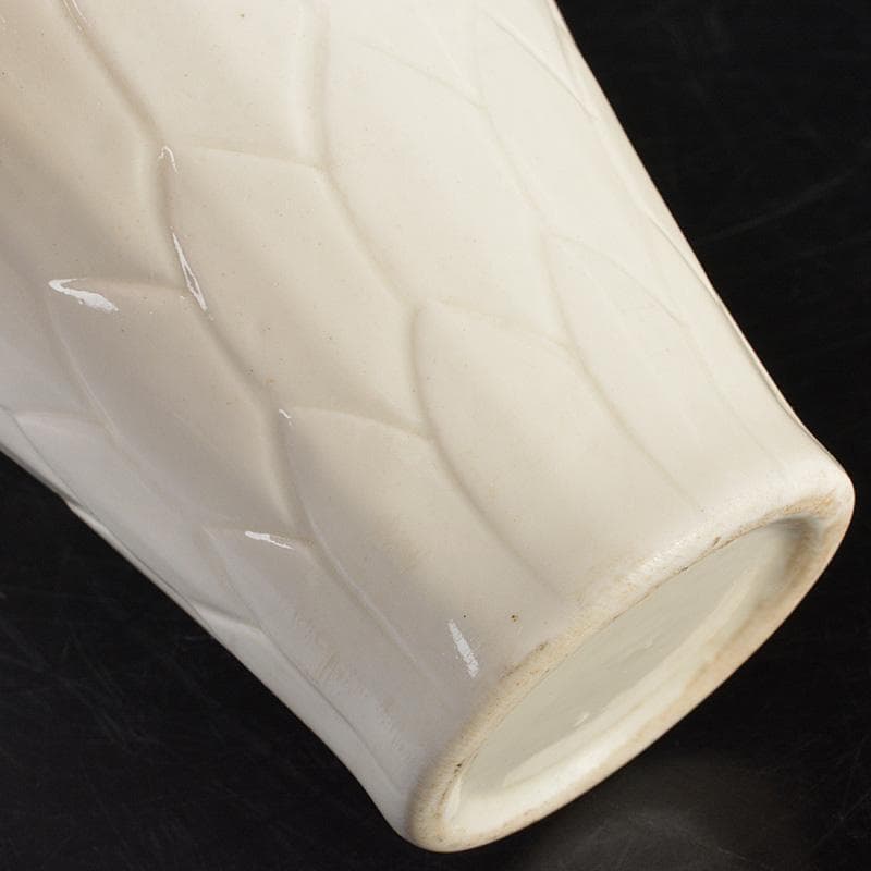 中国　徳化窯白磁　刻蓮花文　浄瓶　V　R7252