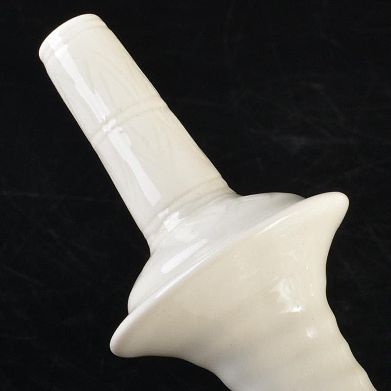 中国　徳化窯白磁　刻蓮花文　浄瓶　V　R7252