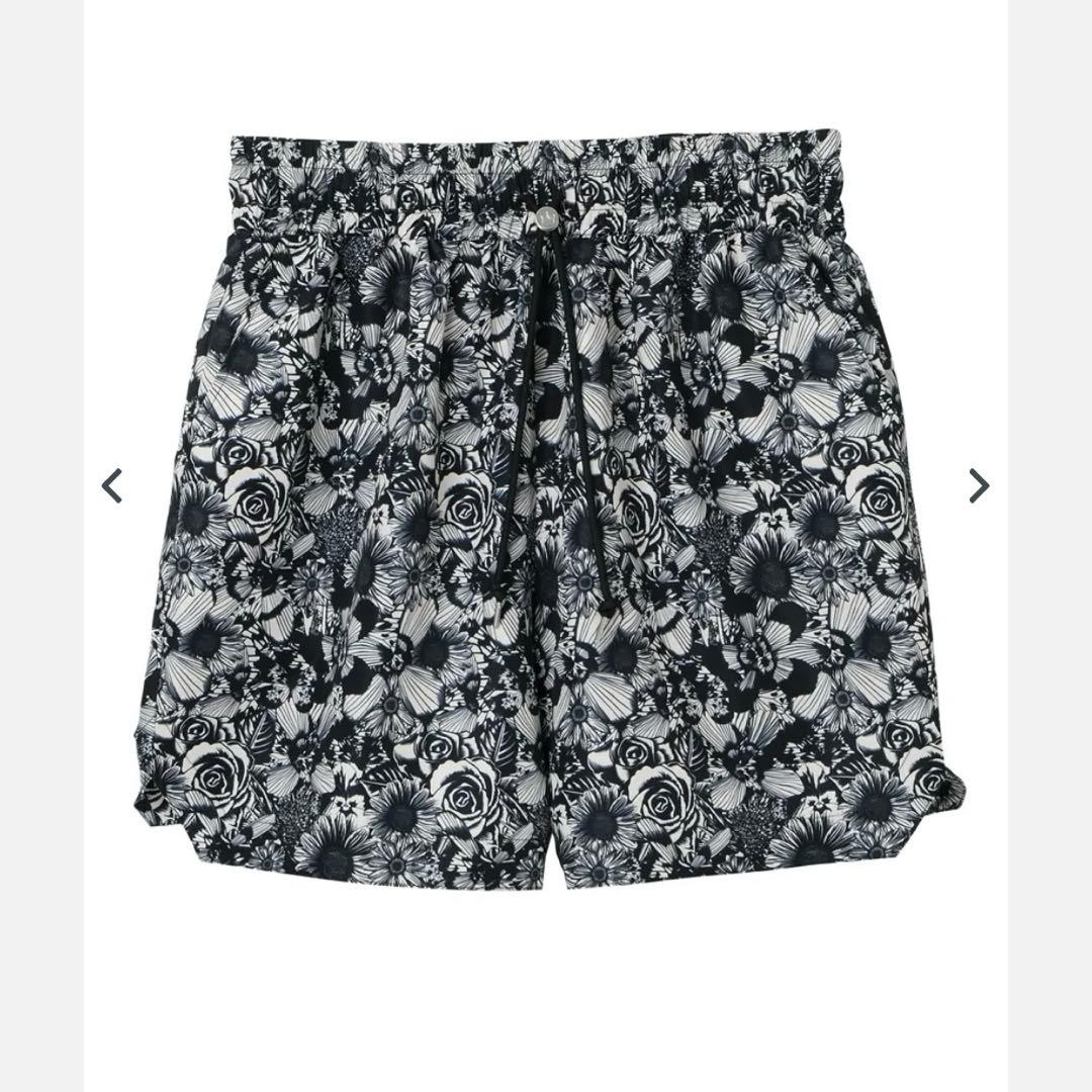 LiSA ROY reflectoverjoy 花柄ショートパンツ