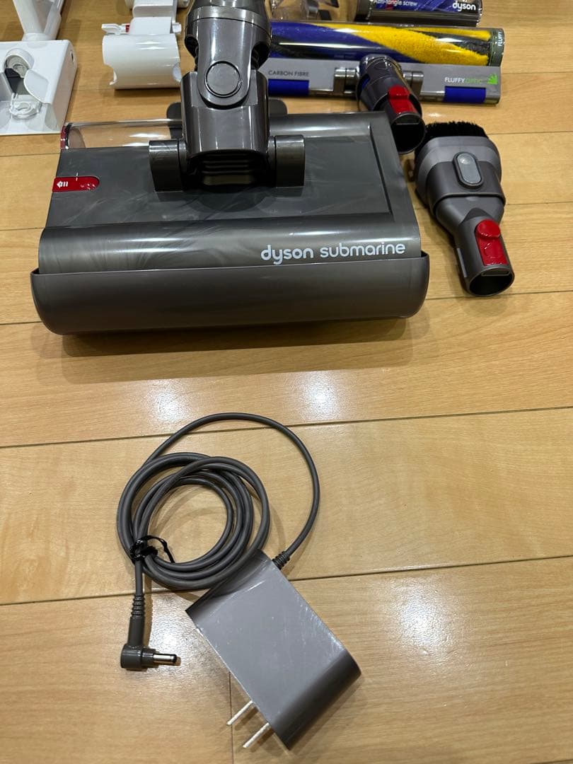 ダイソン　ハイエンドモデル　V12 SV46 豪華セット！　美品