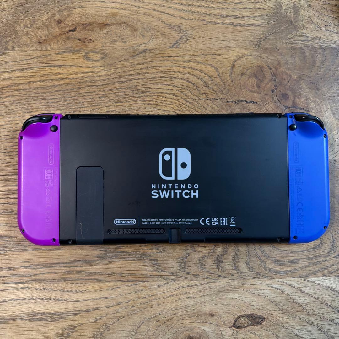 Switch本体（バッテリー強化版）+付属品＋プロコン＋microSD +ケース