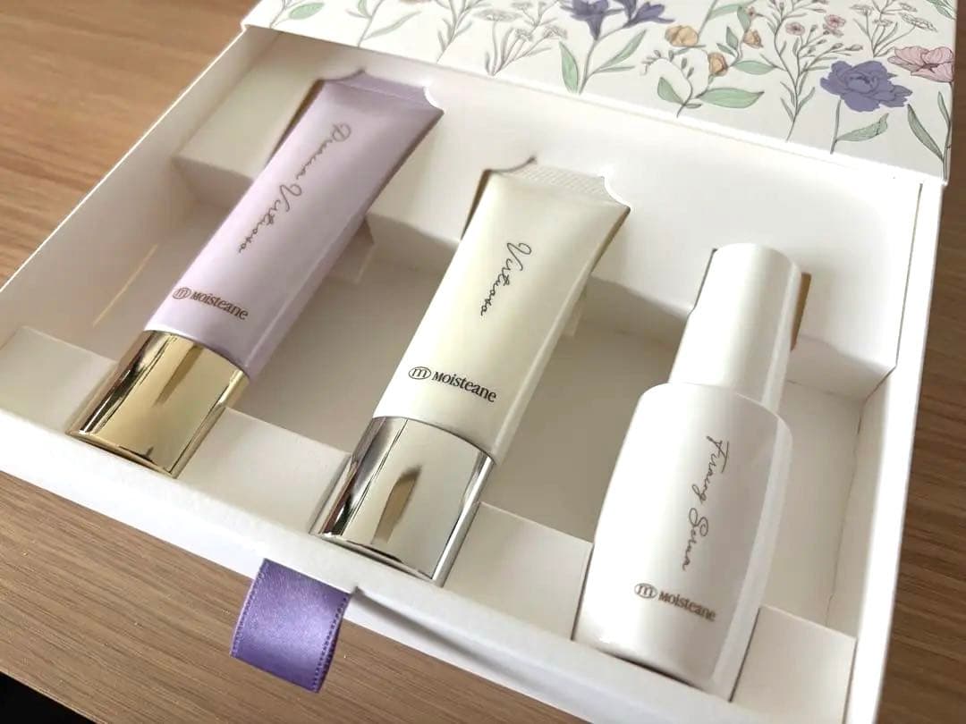モイスティーヌコフレ3点セット