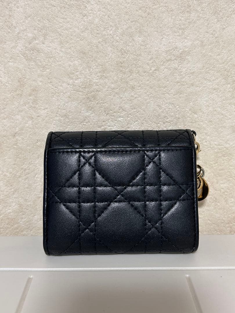 Christian Dior カナージュラムスキン 三つ折り財布