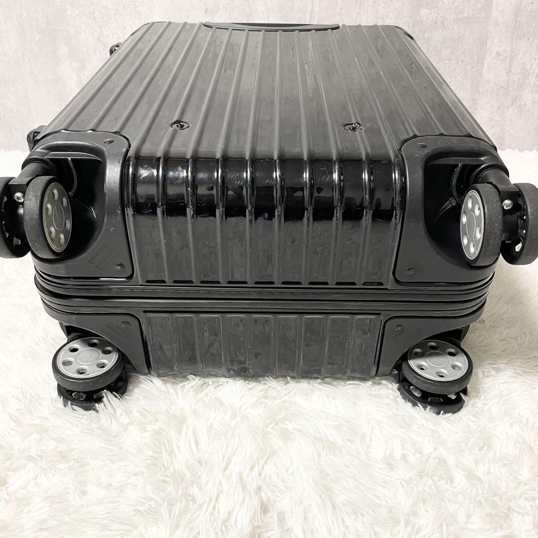 【美品】リモワ サルサデラックス 52L ブラック 4輪 スーツケース