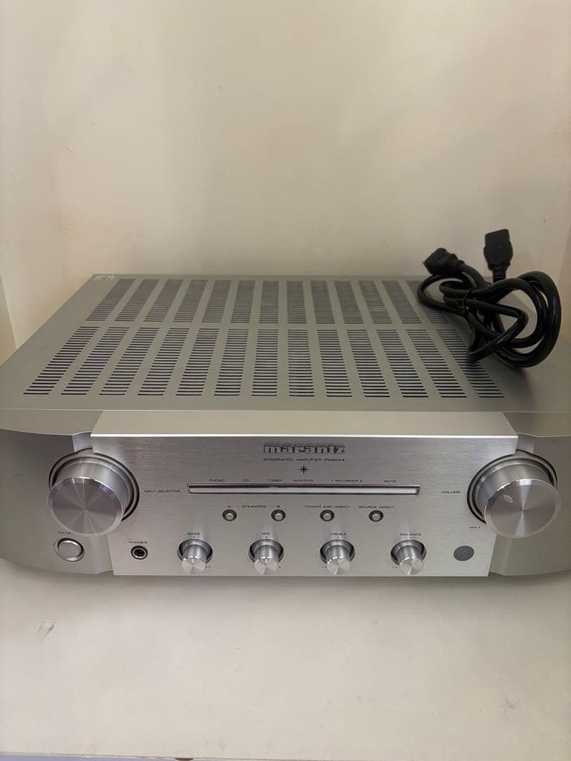 アンプ marantz PM8004