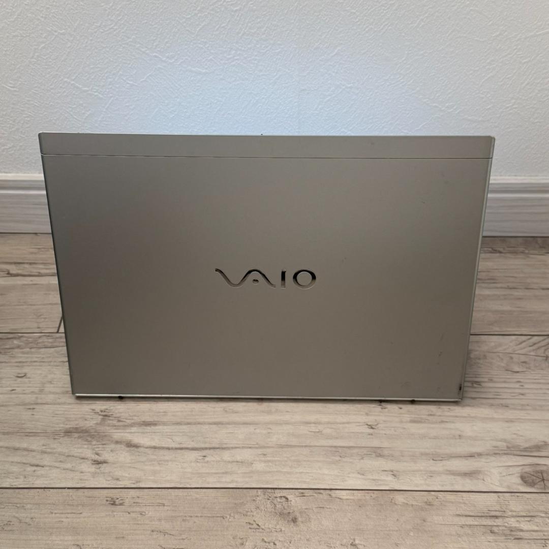 快速軽量モデル♬ 安心の国産♫ 11世代 i5 VAIO メモリ16G 256G