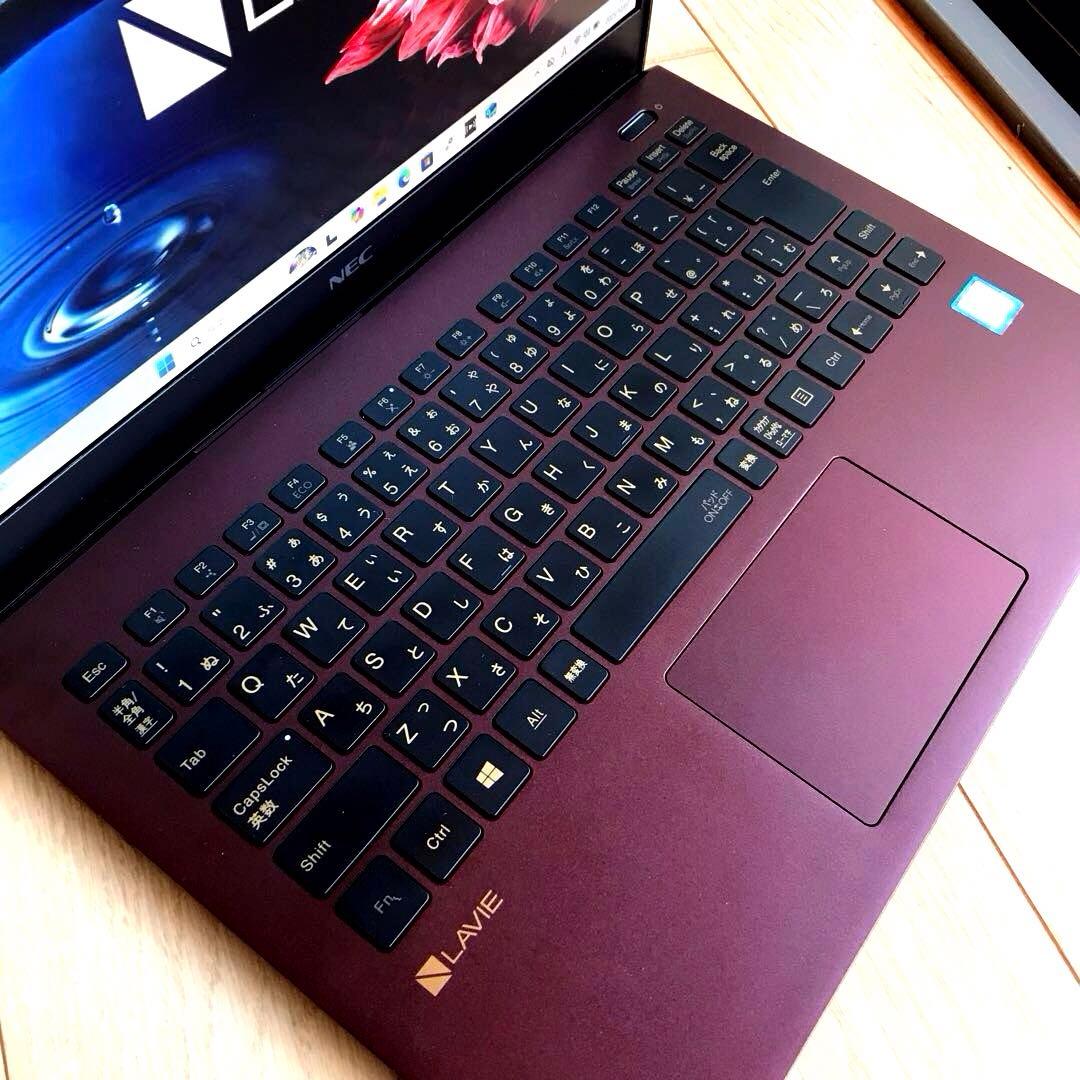 美品NEC LaViePM750/NAR【Core i7】
