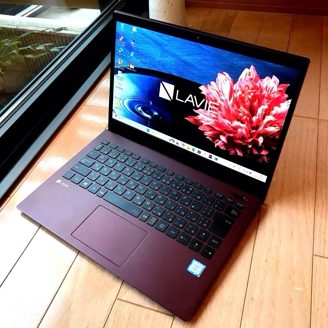 美品NEC LaViePM750/NAR【Core i7】