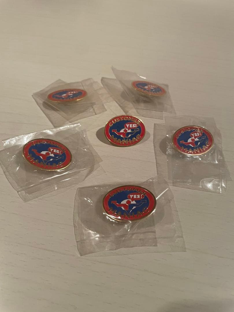 【新品】ドミノピザ　カスタマーマニアック　ピンバッチ6点セット