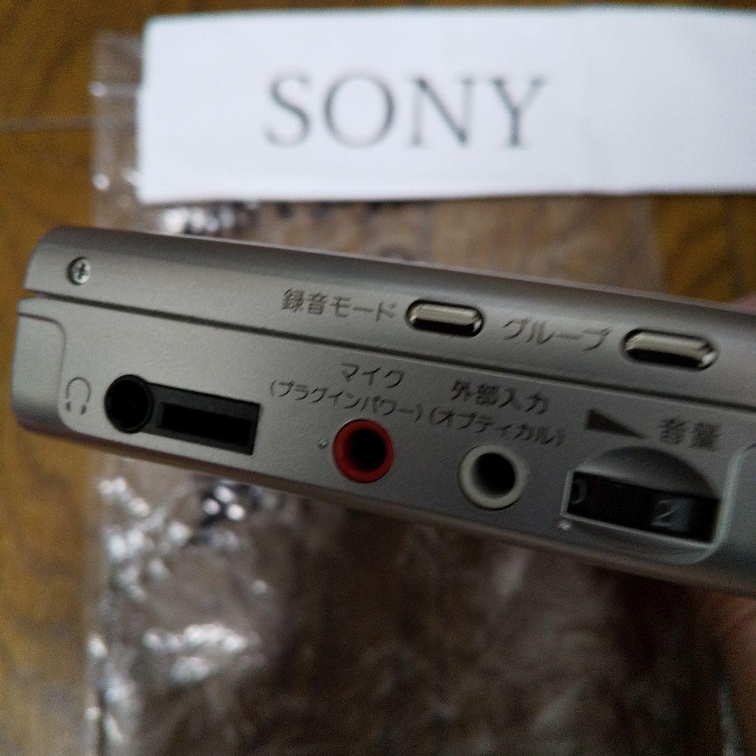 送料込匿名配送ソニーポータブルMDプレーヤーMZ-B10 MDLP対応　本体のみ