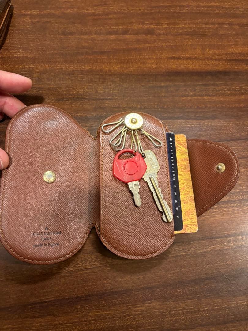 時間限定値下げ　ルイヴィトン　財布　小物セット