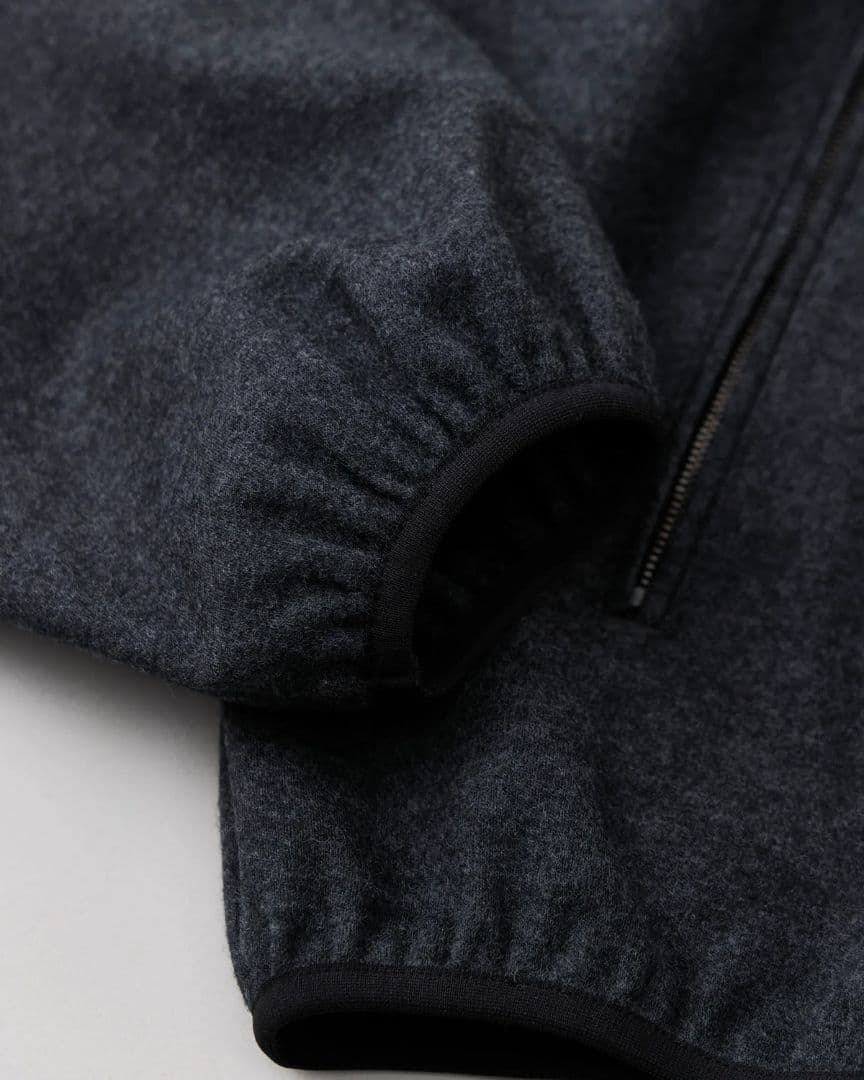 グ*ン様 NICENESS SADE 120s ウール ジャージー パイピングジ