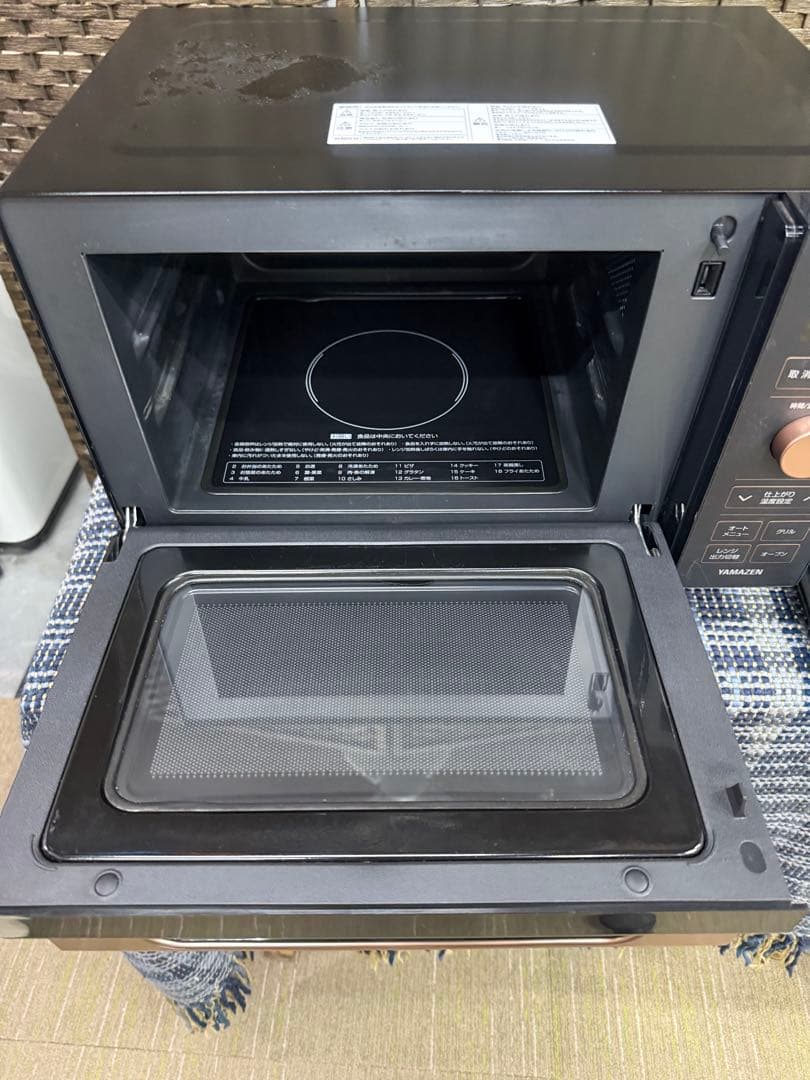 【洗浄消毒作業済】ヤマゼン　オーブンレンジ　電子レンジ　YRP-F180V