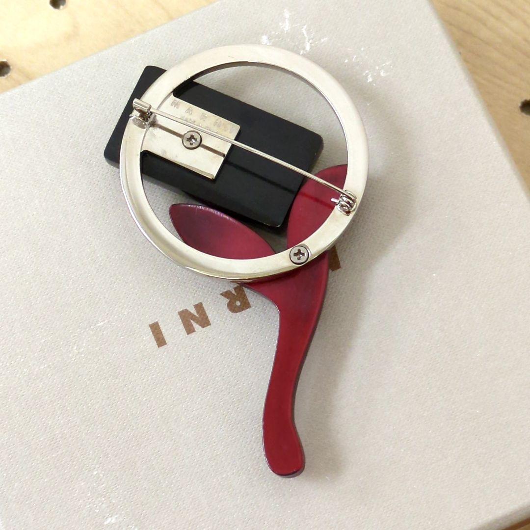 マルニ ブローチ レッド ブラック ブラウン シルバーカラー イタリア製