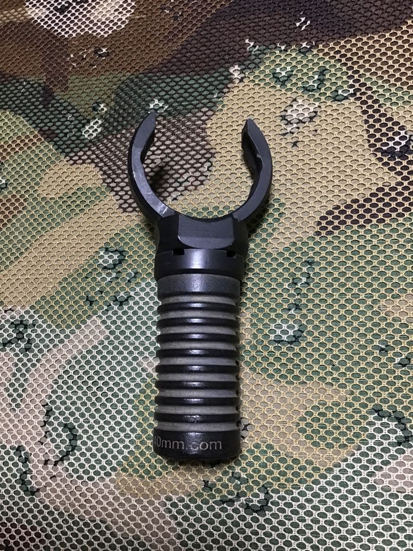 米軍放出品実物　M 203 フォアグリップ　中古品46