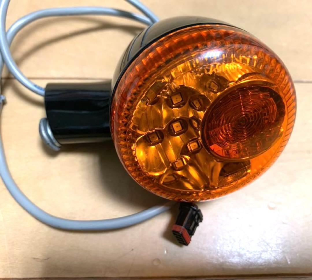 ハーレーダビッドソン 純正　リアウインカー　マウント　ボルト付き　フルオリジナル