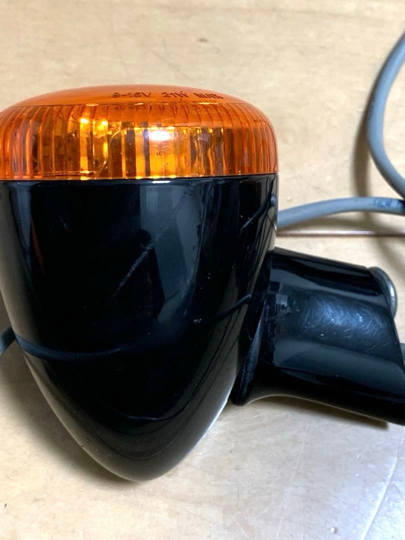 ハーレーダビッドソン 純正　リアウインカー　マウント　ボルト付き　フルオリジナル