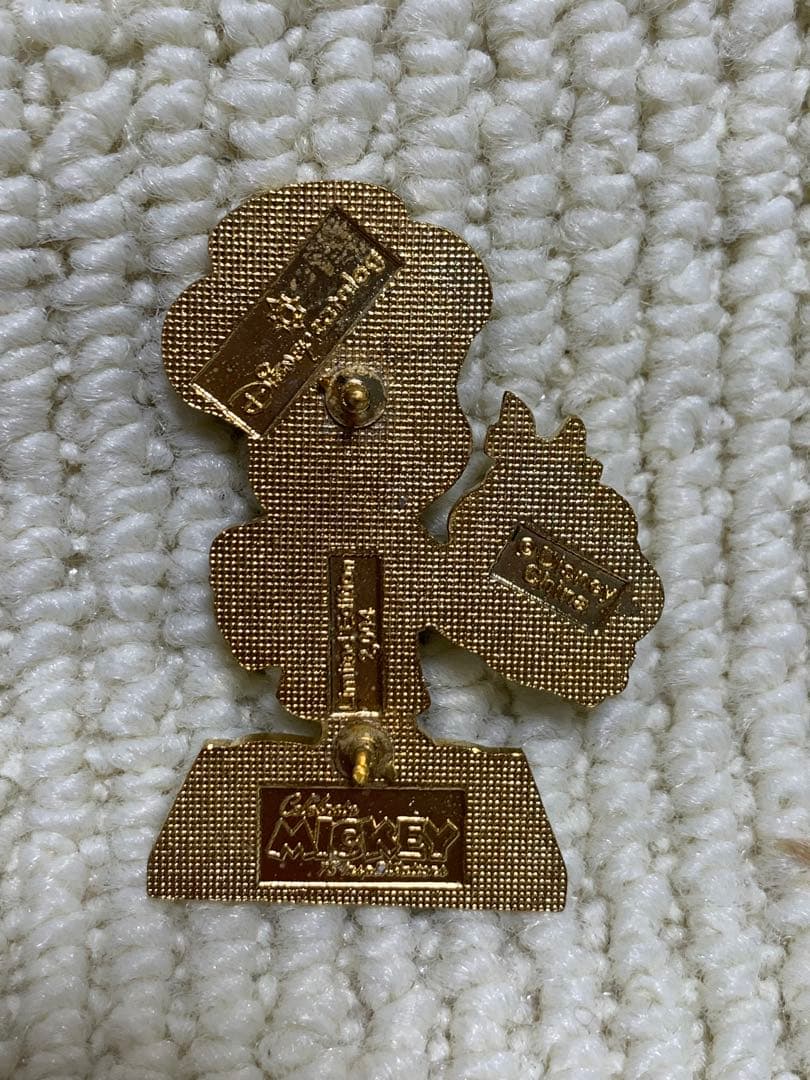 ディズニー75周年記念 ピンバッチセット 2004個限定 ディズニーカタログ限定