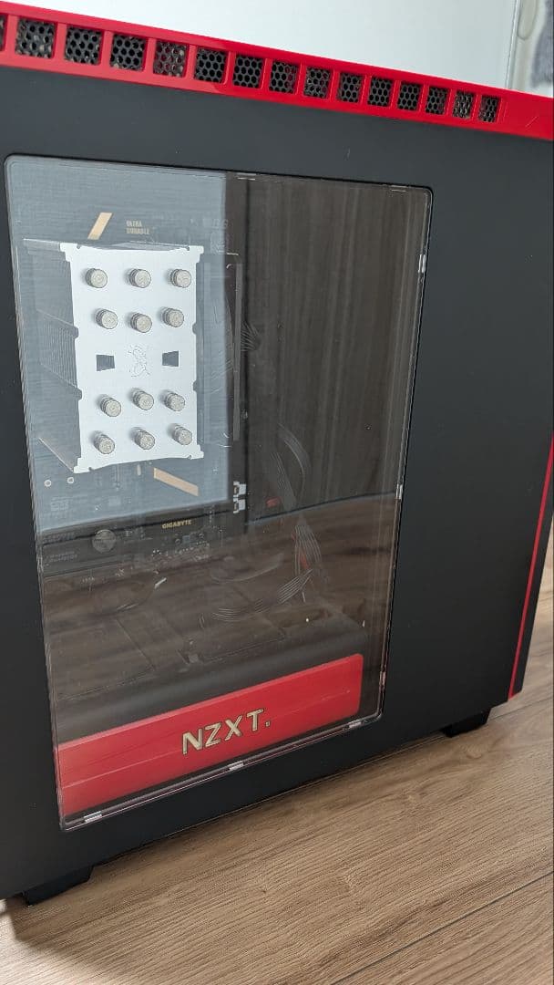 NZXT アクリルウィンドウ付きPCケース　H440ジャンク
