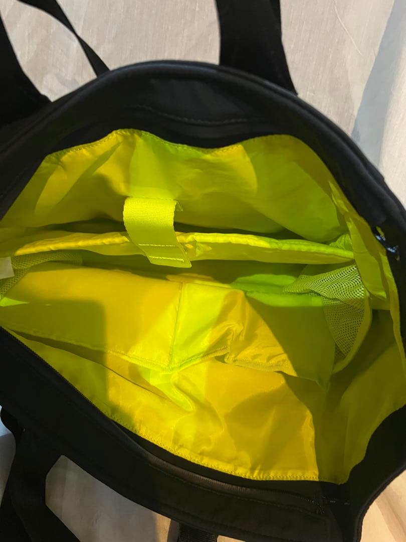 adidasボストンバッグ　未使用