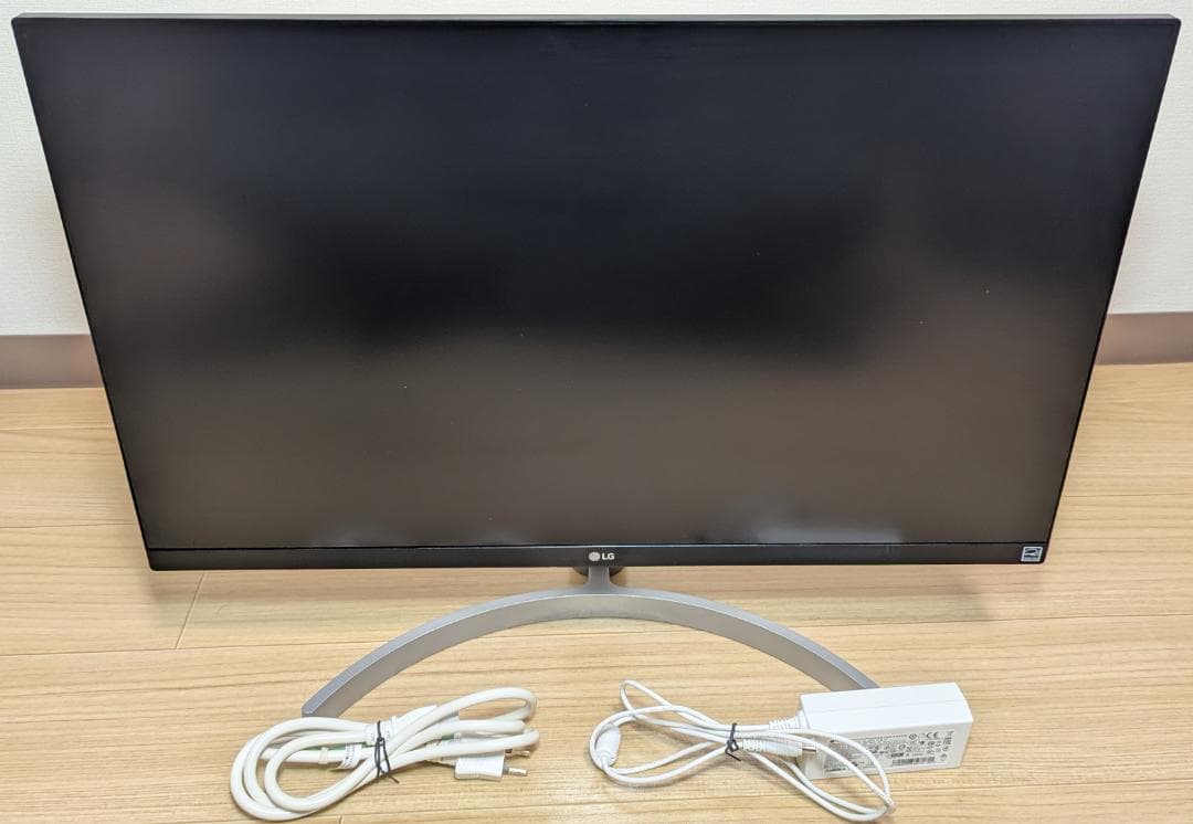 LG 27UL600-W 27インチ 4Kモニター(2021年製)