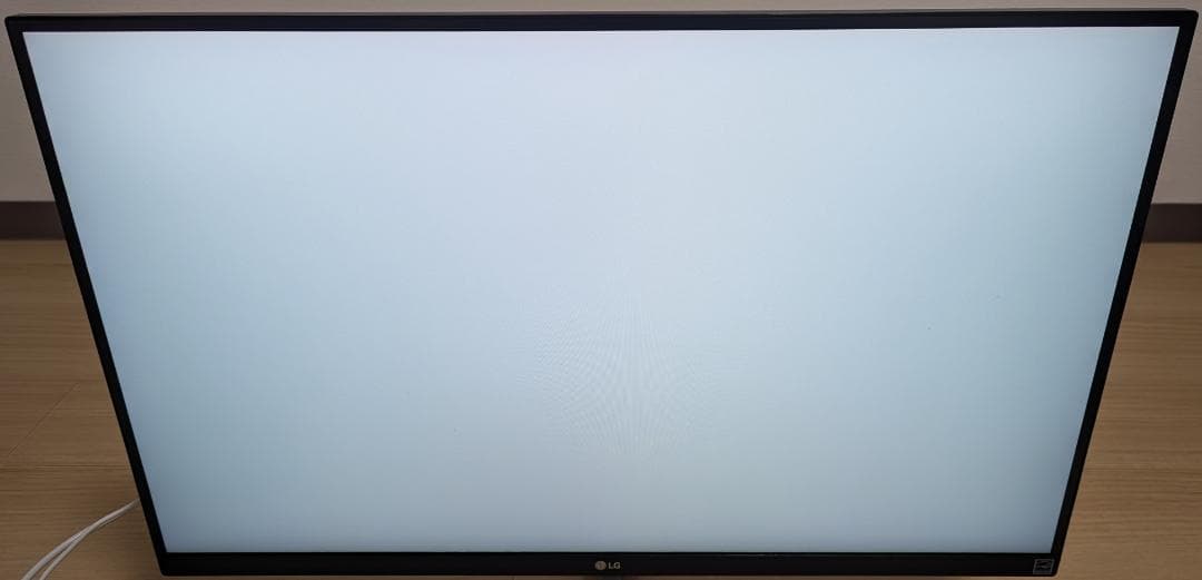 LG 27UL600-W 27インチ 4Kモニター(2021年製)