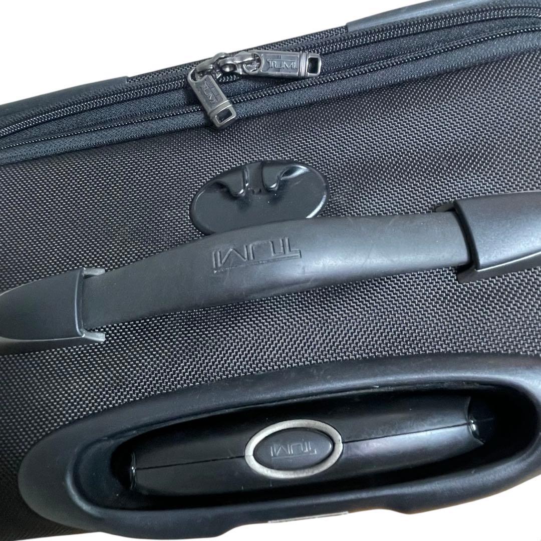 TUMIトゥミ アルファ キャリーケース ブラック 二輪 22020D4