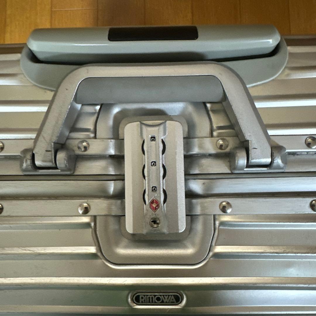 ※詳細を確認して下さい。RIMOWA シルバー キャリーケース　ジャンク品