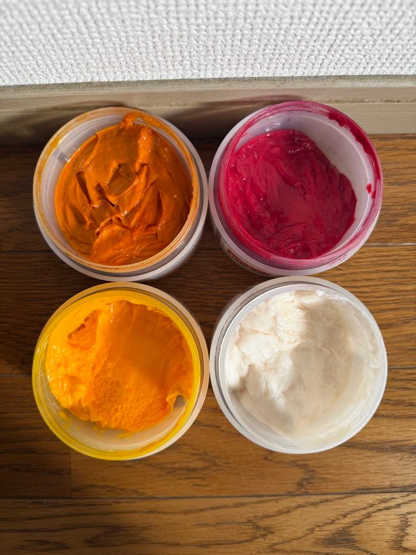 ブリーチ　カラー剤　3%オキシ　カラーバター　パーマ剤　その他美容室用品