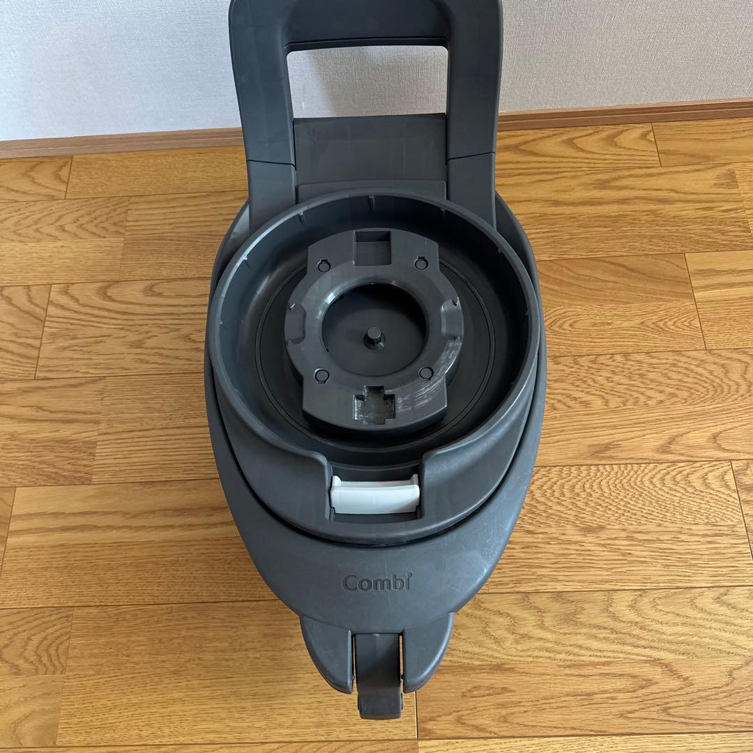 Combi チャイルドシート THE S シリーズ