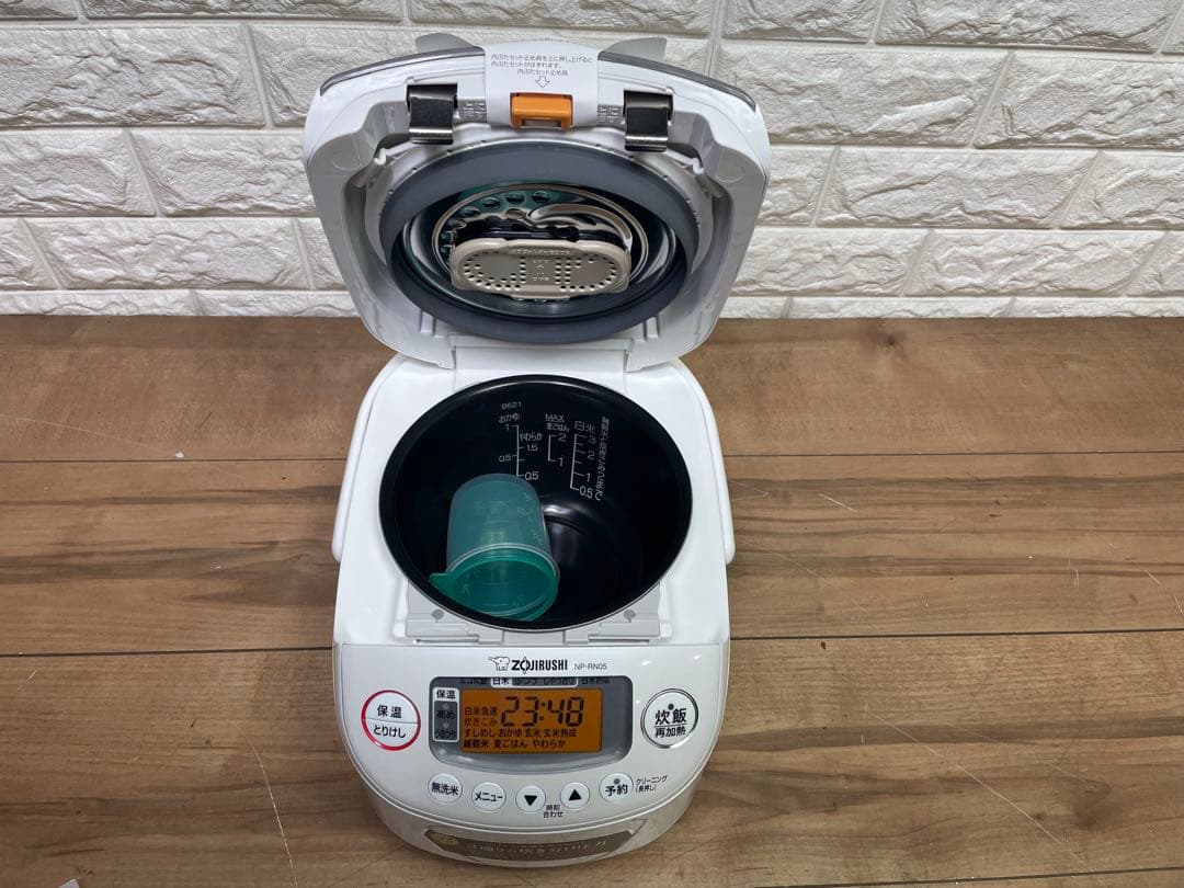 象印 炊飯器 3合炊き 2024年製 未使用 送料込み