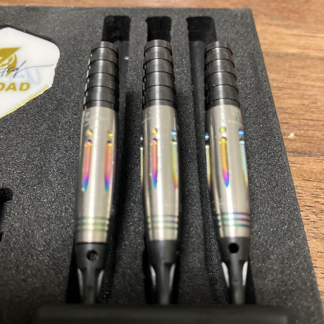 トリニダード×リュウダーツAKARI レガシー 大城明香利モデル