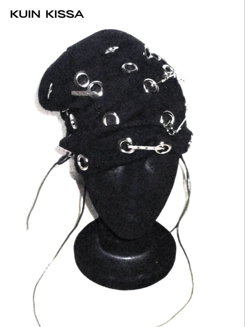 【モード】KUIN KISSA Block core銀抜き穴ビーニー 平成ギャル
