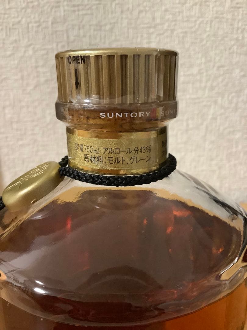 響「HIBIKI」ノンエイジ 金キャップ 裏ゴールドラベル 750ml