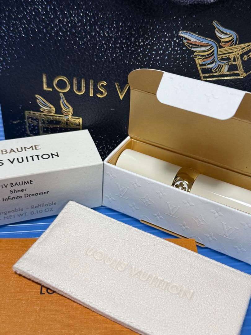 VUITTON ヴィトン　リップバーム　口紅