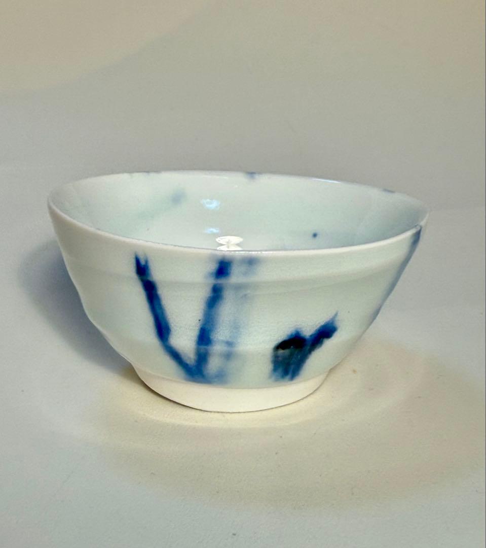 加藤委　呉須酒盃　共箱、共布、栞