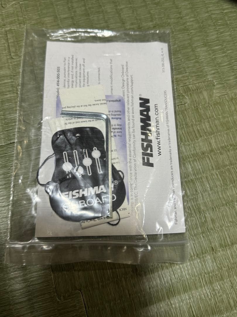 fender エレアコ、Newporter Player オリーブサテン　美品