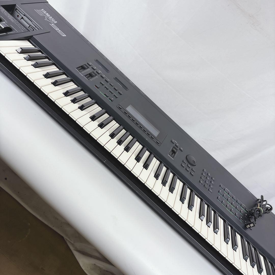 シンセサイザー ヤマハ SY99 76鍵 日本製 MADE IN JAPAN
