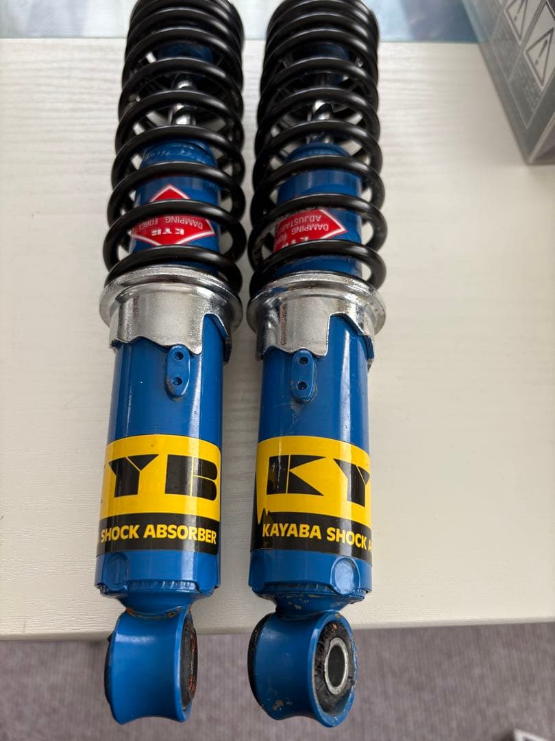 KYB カヤバリヤショック