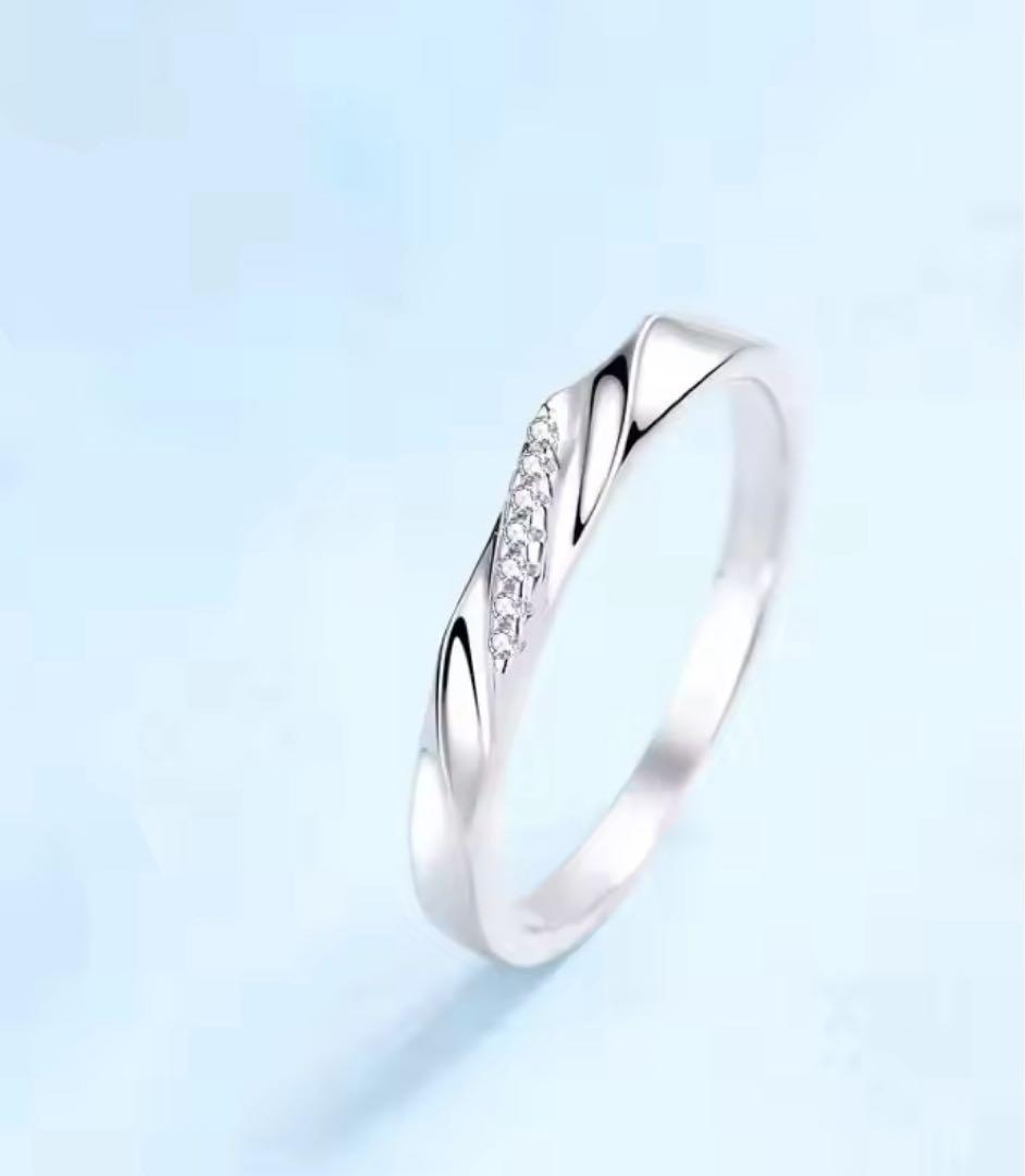 Erk***★ プラチナリング　ウェーブデザイン