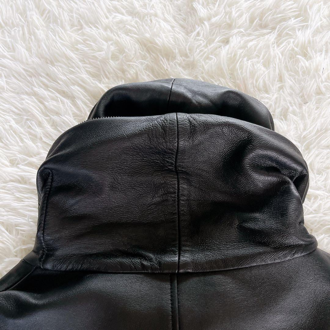 【キャサリンハムネットロンドン】シングルライダース フード 羊革 黒 XL