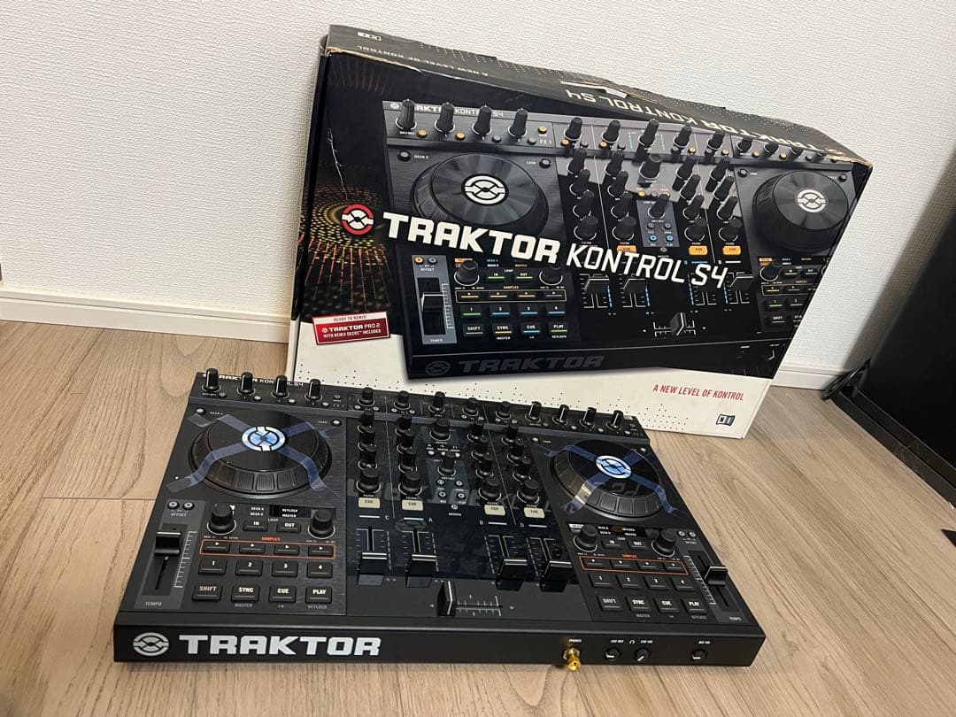 DJ機材 Native Instruments TRAKTOR KONTROL S4