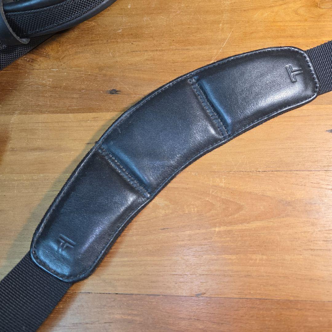 TUMI トゥミ ガーメントケース ビジネスバック スーツ 出張 ショルダー付