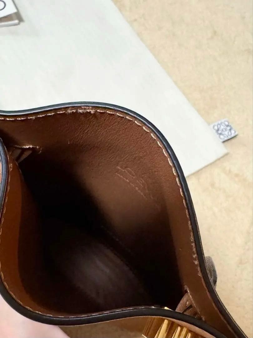 LOEWE ロエベ ダイスポケット ショルダーバッグ ブラウン