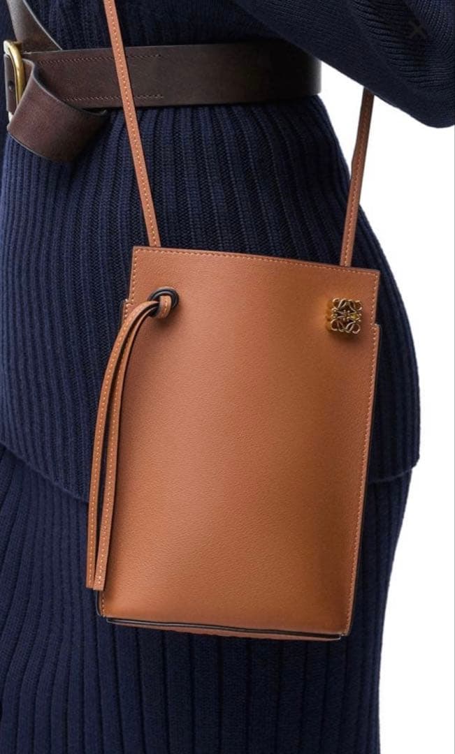 LOEWE ロエベ ダイスポケット ショルダーバッグ ブラウン